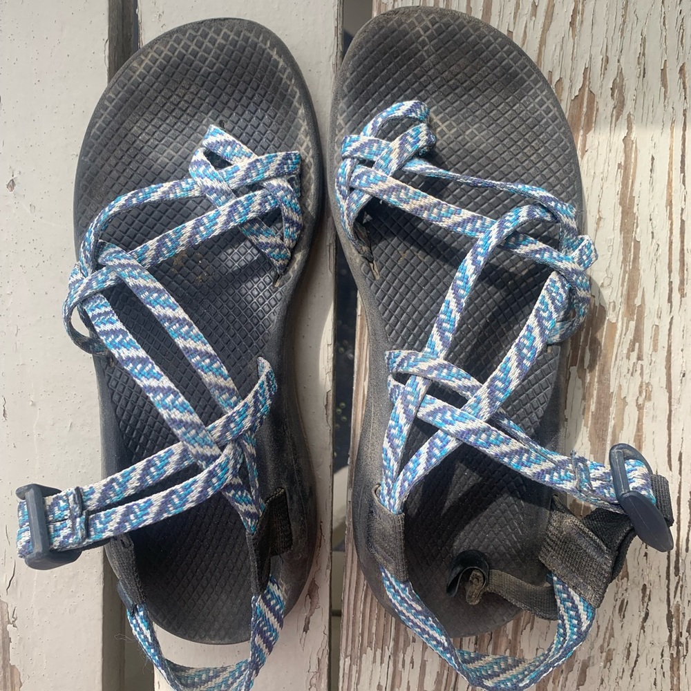Chaco - Women’s Customizable ZX/2 Sandal size 9